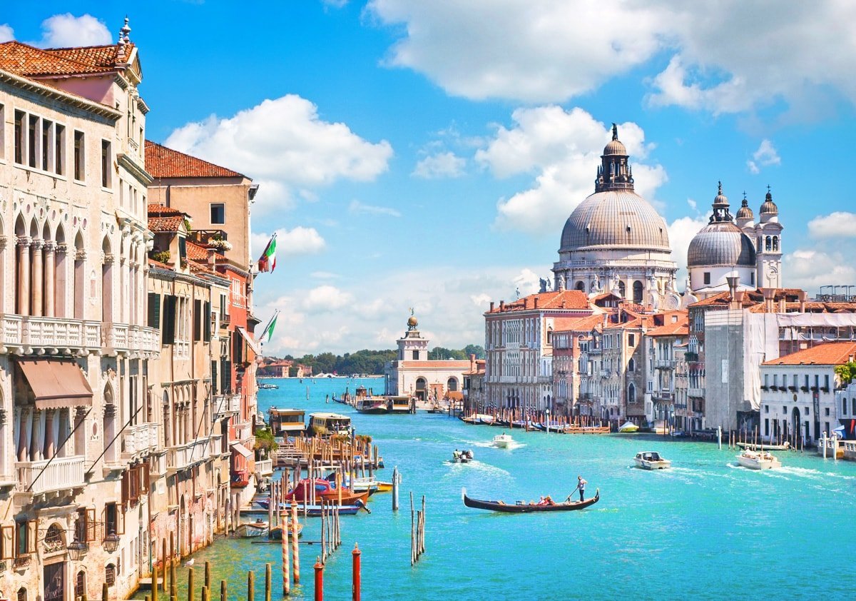 Grand-Canal-in-Venice-is-de-beste-plaats-om-in-Italië-te-verblijven